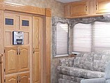2005 Keystone Laredo Photo #14