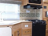 2005 Keystone Laredo Photo #17