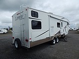 2007 Keystone Laredo Photo #3