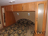 2009 Keystone Laredo Photo #4