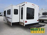 2007 Keystone Laredo Photo #4