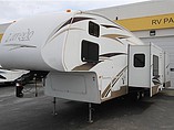 2007 Keystone Laredo Photo #3