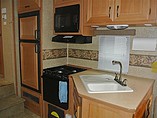 2007 Keystone Laredo Photo #7