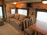 2007 Keystone Laredo Photo #14