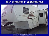 2010 Keystone Laredo Photo #3