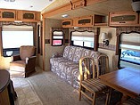 2010 Keystone Laredo Photo #7