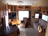 2010 Keystone Laredo Photo #14