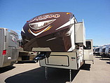 2015 Keystone Laredo Photo #2