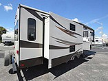 2015 Keystone Laredo Photo #5