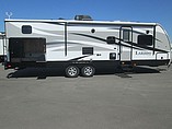 2015 Keystone Laredo Photo #5