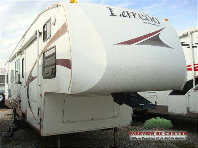 2007 Keystone Laredo Photo