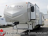 2015 Keystone Laredo Photo #2