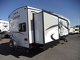 2015 Keystone Laredo Photo #3
