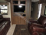 2015 Keystone Laredo Photo #11