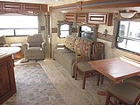 2011 Keystone Laredo Photo #7