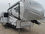 2015 Keystone Laredo Photo #2