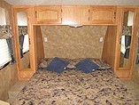 2005 Keystone Laredo Photo #9