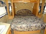 2005 Keystone Laredo Photo #9