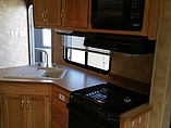 2005 Keystone Laredo Photo #6