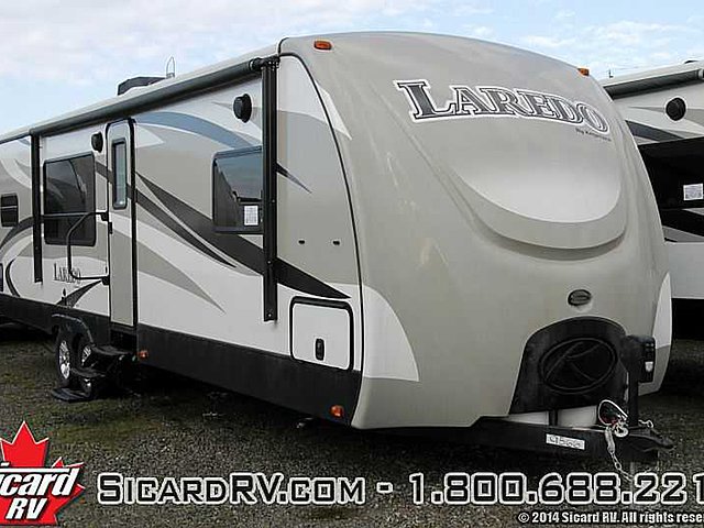 2015 Keystone Laredo Photo