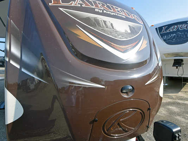 2015 Keystone Laredo Photo