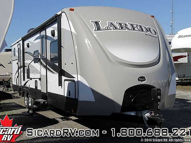2015 Keystone Laredo Photo