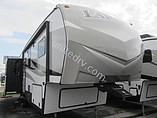2015 Keystone Laredo Photo #3
