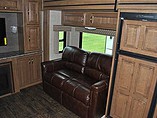 2015 Keystone Laredo Photo #12