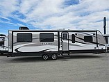 2015 Keystone Laredo Photo #3