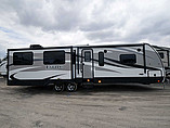2015 Keystone Laredo Photo #5