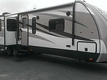 15 Keystone Laredo