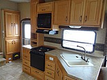 2007 Keystone Laredo Photo #3