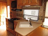 2007 Keystone Laredo Photo #10