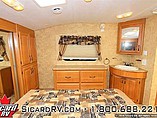 2009 Keystone Laredo Photo #14