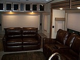 2016 Keystone Laredo Photo #17