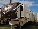 2015 Keystone Laredo Photo #2