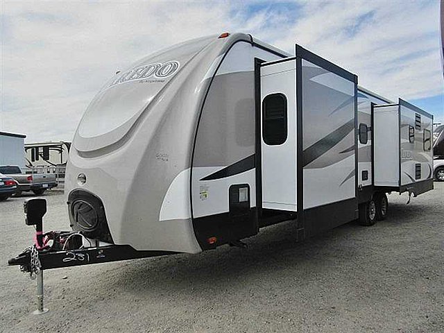 2015 Keystone Laredo Photo