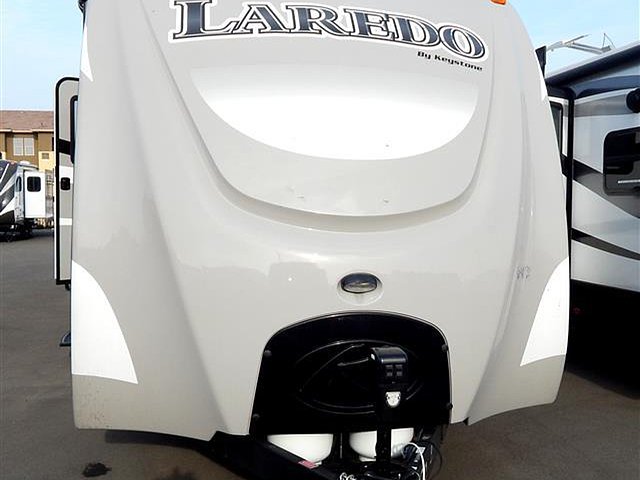 2015 Keystone Laredo Photo