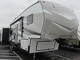 2015 Keystone Laredo Photo #3