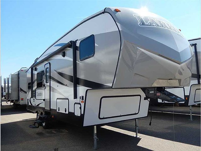 2015 Keystone Laredo Super Lite Photo