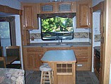 2004 Keystone Montana Photo #3