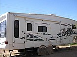 2004 Keystone Montana Photo #2