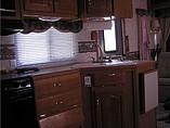 2004 Keystone Montana Photo #7