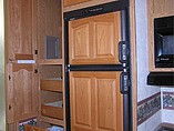 2004 Keystone Montana Photo #8