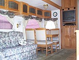 2004 Keystone Montana Photo #10