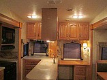 2006 Keystone Montana Photo #6