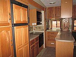 2006 Keystone Montana Photo #9