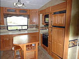 2007 Keystone Montana Photo #6