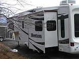 2008 Keystone Montana Photo #4