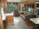 2008 Keystone Montana Photo #8